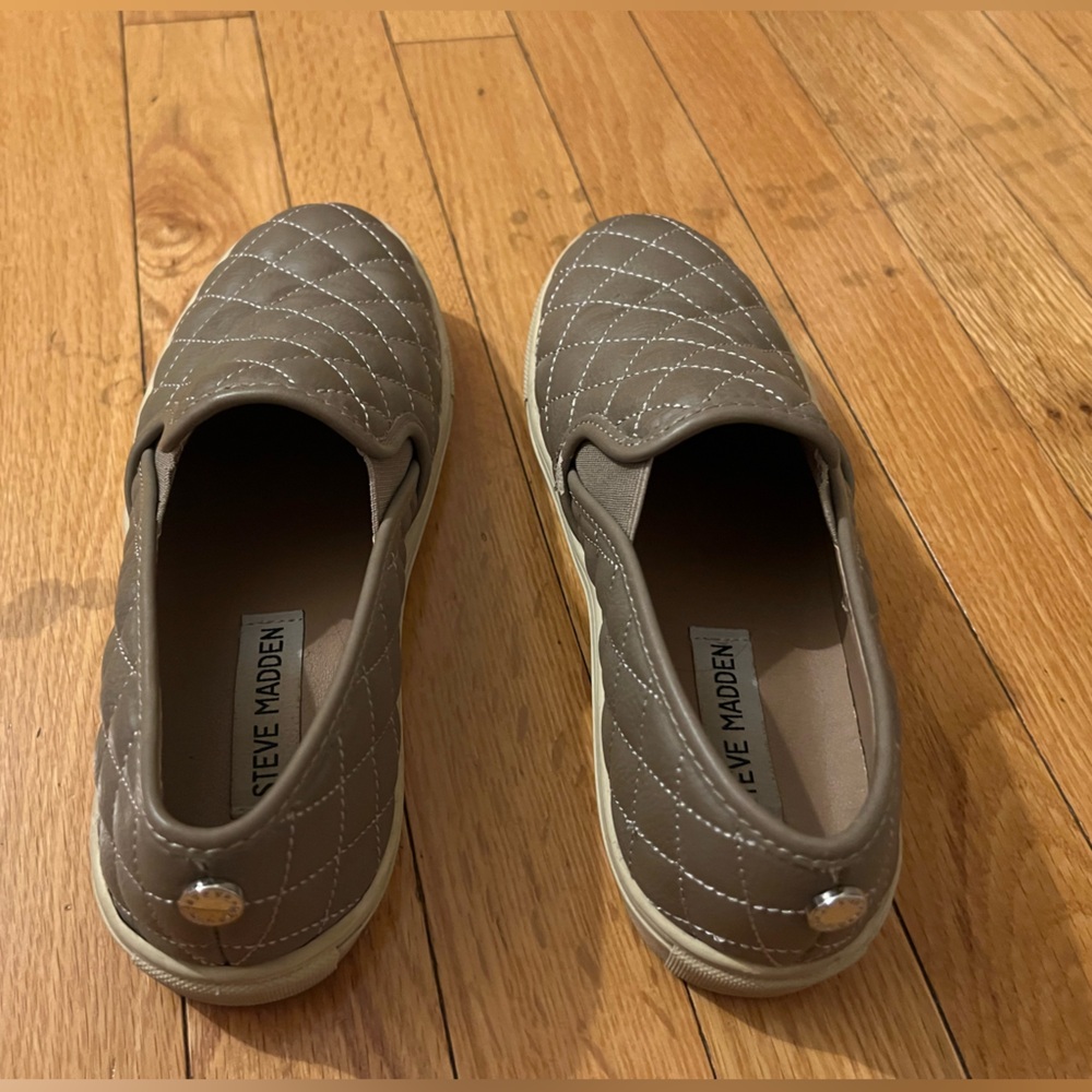 Steve Madden Quilted Brown Slip-On Sneakers